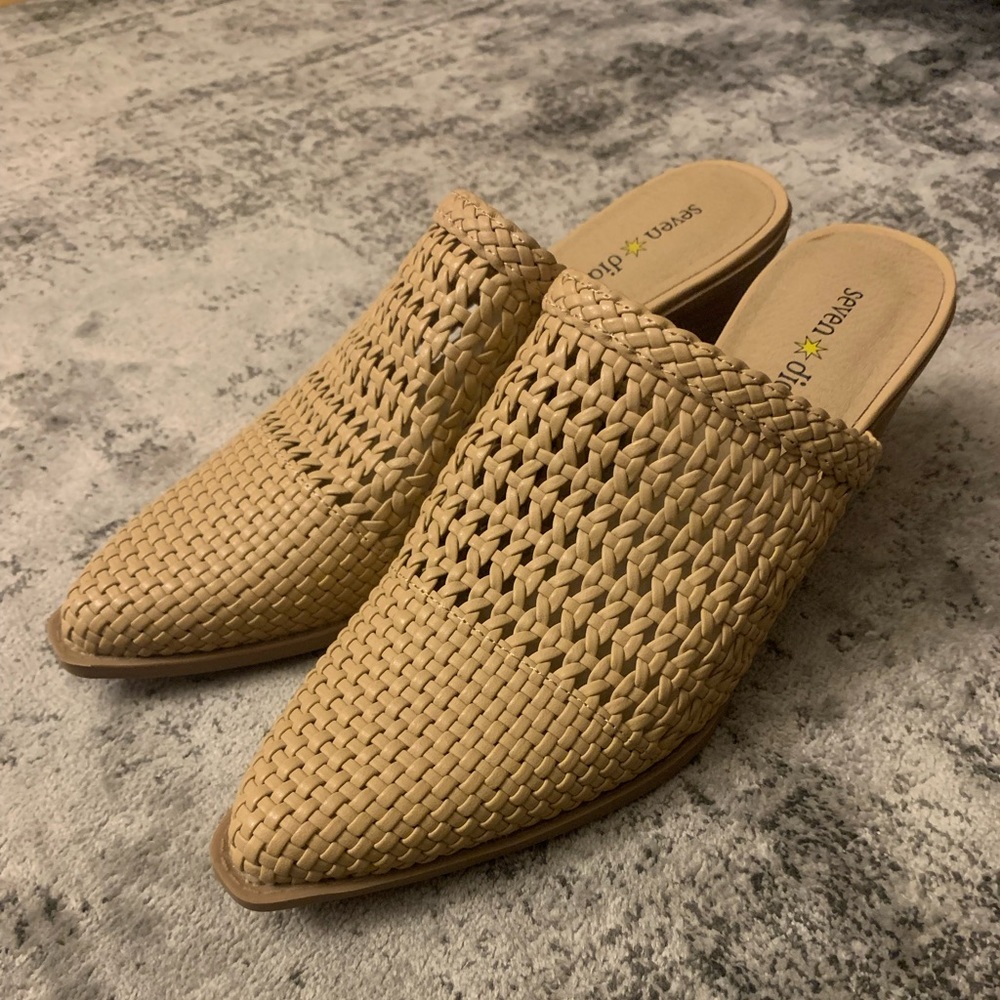 Mule heel